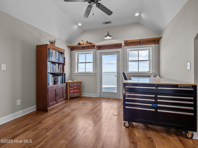 130 Maxwell Dr, House other with 5 bedrooms, 4 bathrooms and 2 parking in Harkers Island NC | Image 23