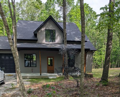 108 Shotgun Annie Rd, Jamestown, TN, 38556-2012 | Card Image