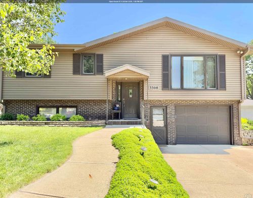 3308 S Clinton St, Sioux City, IA, 51106-4407 | Card Image