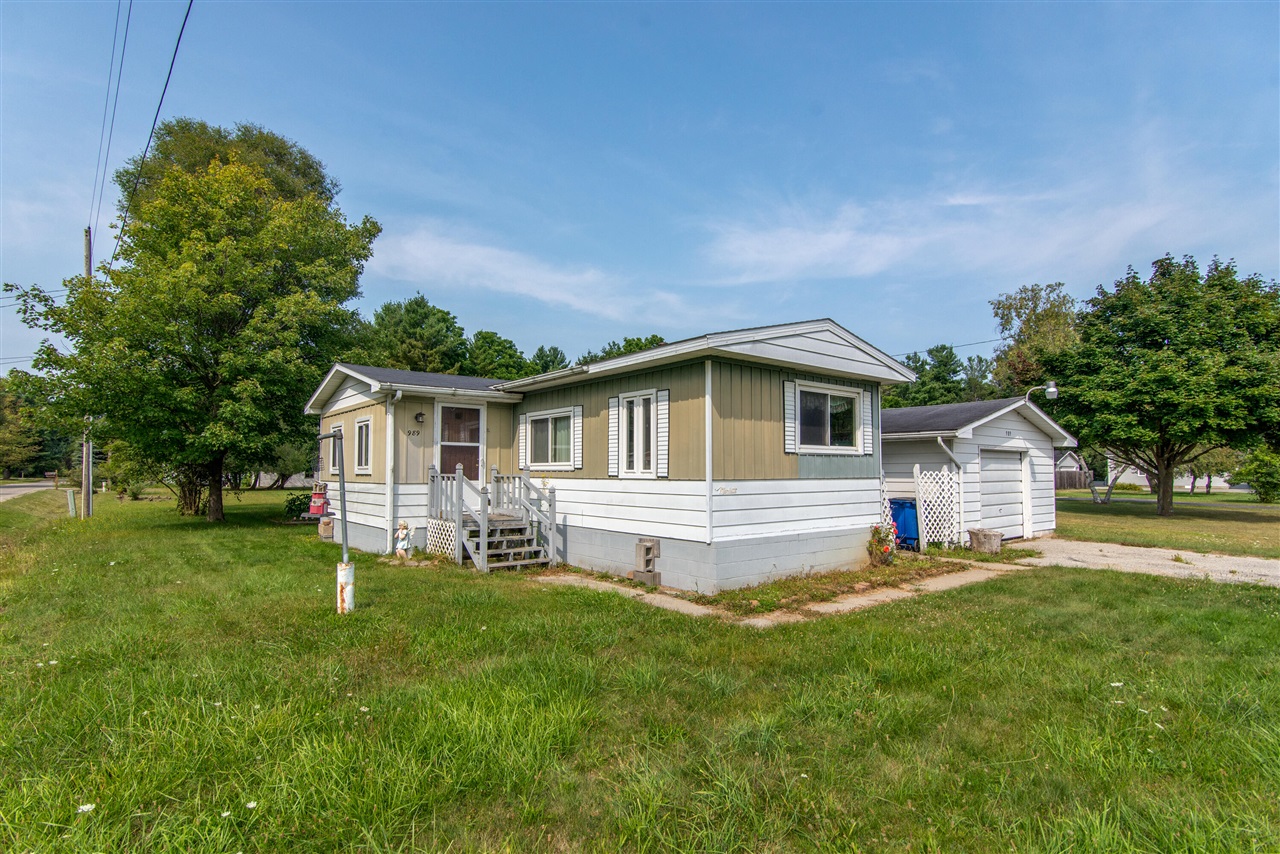 Parkway Dr, Tawas City, MI 48763