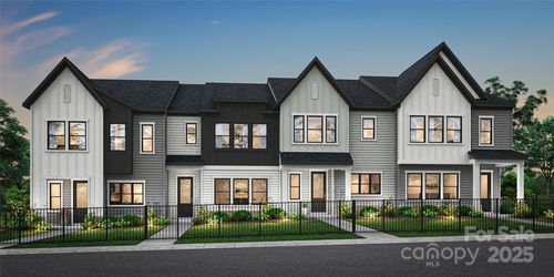 493 Nash St, Fort Mill, SC, 29715-7730 | Card Image