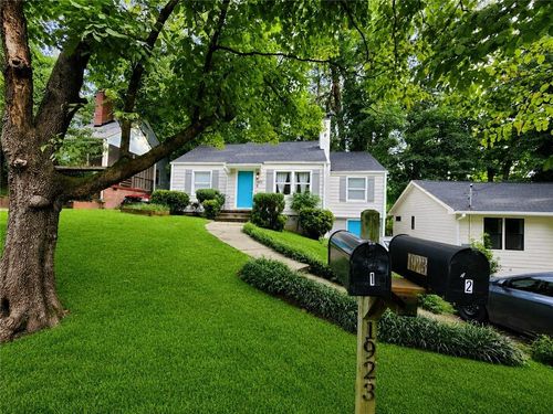 2-1923 Thompson Ave, east point, GA, 30344-6837 | Card Image