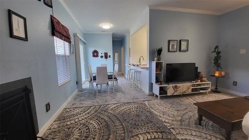 apt-2008-12166 Metric Blvd, Austin, TX, 78758-8609 | Card Image