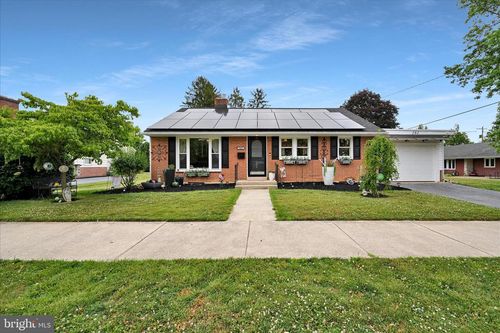 161 N Laurel St, MANHEIM, PA, 17545-1239 | Card Image