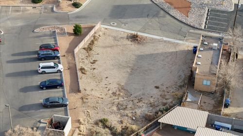 527 Slate Ave Ne, Albuquerque, NM, 87102-2443 | Card Image