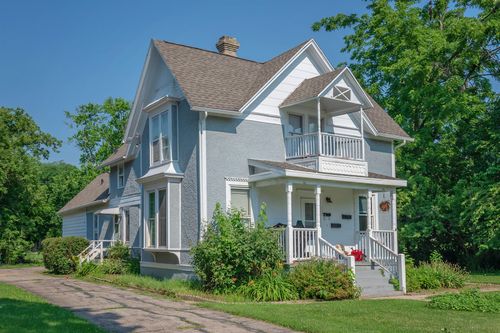 124 S 5th St, Delavan, WI, 53115-1865 | Card Image