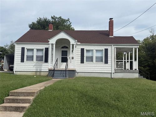 260 N Locust St, Hannibal, MO, 63401-3024 | Card Image