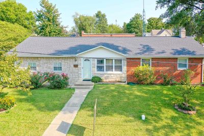 181 W Belleville Street, House other with 3 bedrooms, 2 bathrooms and 2 parking in Nashville IL | Image 3