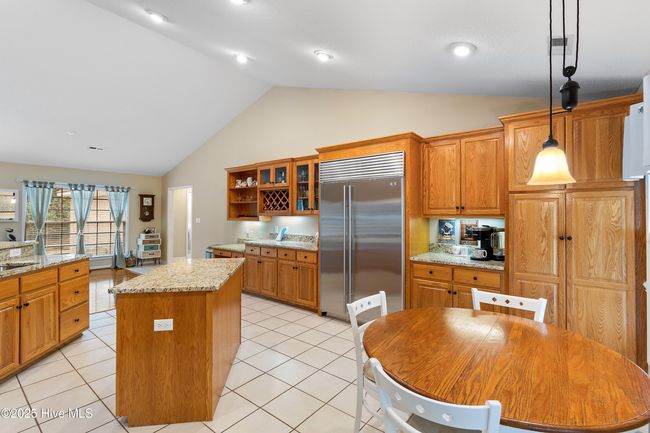 618 Oyster Bay Dr, House other with 3 bedrooms, 4 bathrooms and 2 parking in Sunset Beach NC | Image 11