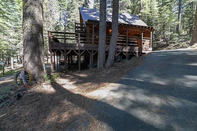 1529 Little Grass Valley Rd, House other with 3 bedrooms, 2 bathrooms and null parking in Strawberry Valley CA | Image 4