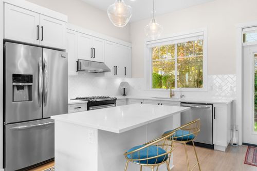 23-2855 158 St, Surrey, BC, V3Z0P5 | Card Image