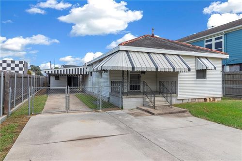 185 Crislaur Ave, Harahan, LA, 70123-5024 | Card Image