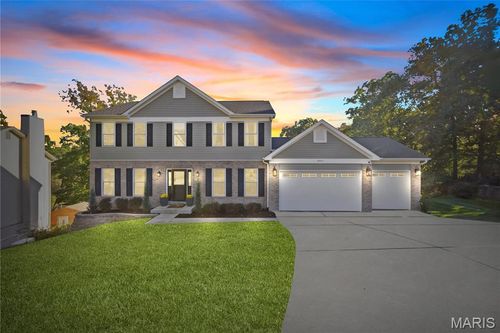5947 Summerhedge Pl, Saint Louis, MO, 63128-3269 | Card Image