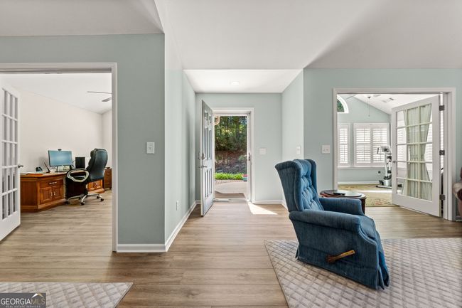 406 Kenley Ct, Condo with 2 bedrooms, 2 bathrooms and 2 parking in McDonough GA | Image 4