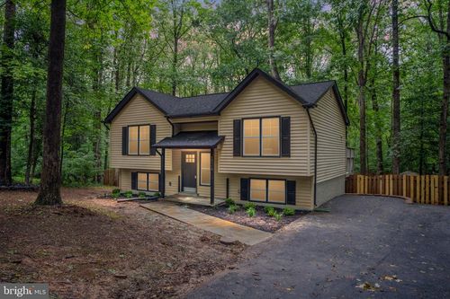 12719 Pickett Ct, SPOTSYLVANIA, VA, 22551-7902 | Card Image