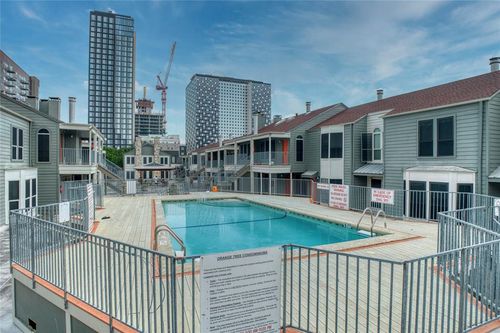 apt-81-2529 Rio Grande St, Austin, TX, 78705-4509 | Card Image