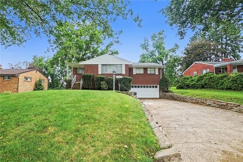 1314 Foxboro Dr, Monroeville, PA, 15146-4441 | Card Image
