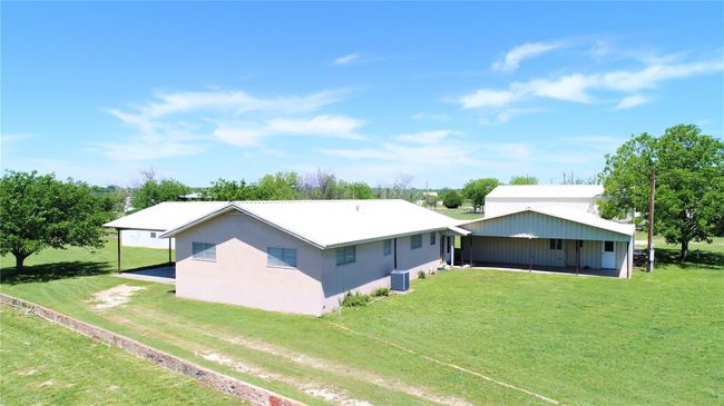 155 Lakeview Dr, House other with 3 bedrooms, 2 bathrooms and null parking in Coleman TX | Image 6
