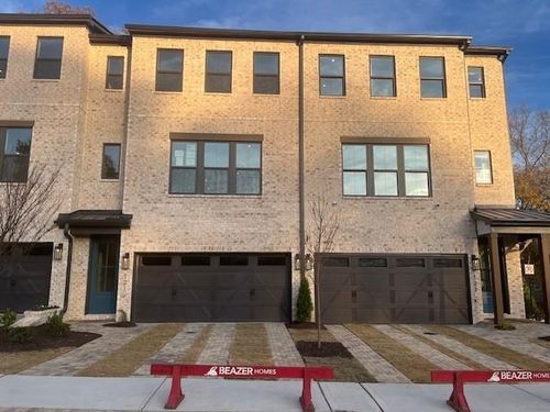 121 Bridgecrest Road, Roswell, GA, 30075 | Card Image