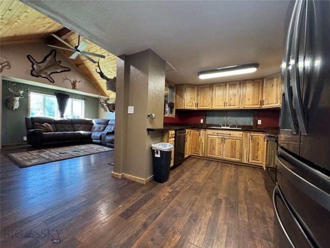 704 E 3 Rd Ave, House other with 3 bedrooms, 2 bathrooms and null parking in Big Timber MT | Image 10