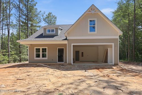 831 Morrison Bridge Rd, Vass, NC, 28394-9626 | Card Image