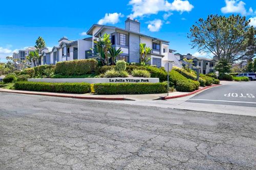 unit-201-8878 Regents Rd, San Diego, CA, 92122-5854 | Card Image