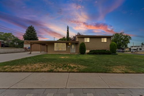 323 N Holiday Dr E, Brigham City, UT, 84302 | Card Image