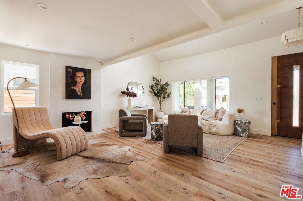 Residential in Los Angeles 4