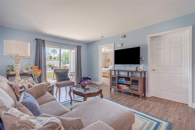 1411 Northlake Dr, Condo with 2 bedrooms, 2 bathrooms and null parking in Anderson SC | Image 6