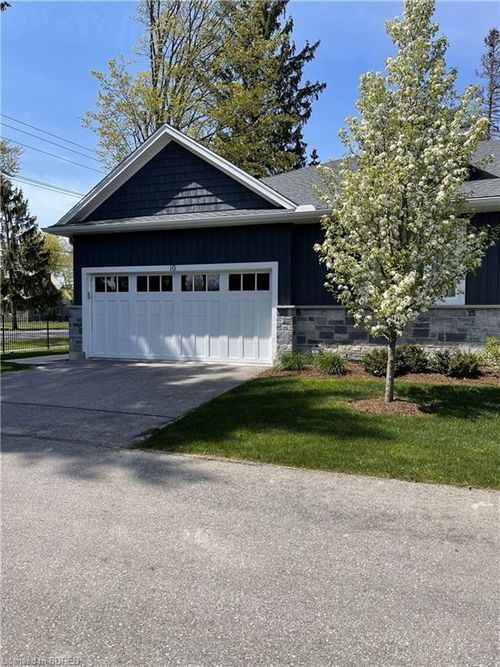 16-418 Nelson St W, Port Dover, ON, N0A1N4 | Card Image