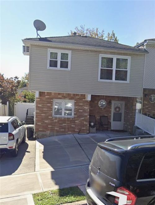 141 Marisa Circle, Staten Island, NY, 10309 | Card Image
