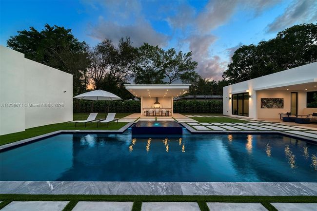 6830 Sw 104 Th St, House other with 7 bedrooms, 8 bathrooms and null parking in Pinecrest FL | Image 56
