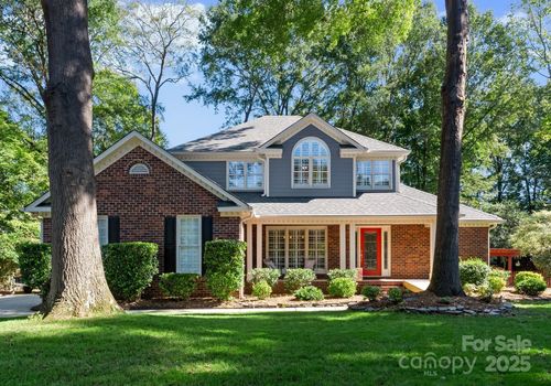 5612 Meadow Bluff Ct, Concord, NC, 28027-8068 | Card Image