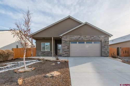 1500 Weminuche Ave, Montrose, CO, 81401-7112 | Card Image