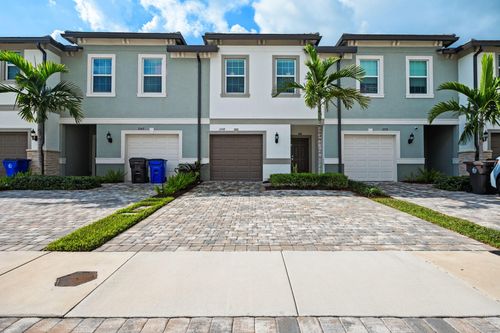 3248 Watercress Drive, Lauderdale Lakes, FL, 33311 | Card Image