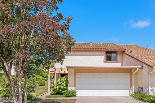 218 Mariposa Dr, Newbury Park, CA, 91320-3740 | Card Image