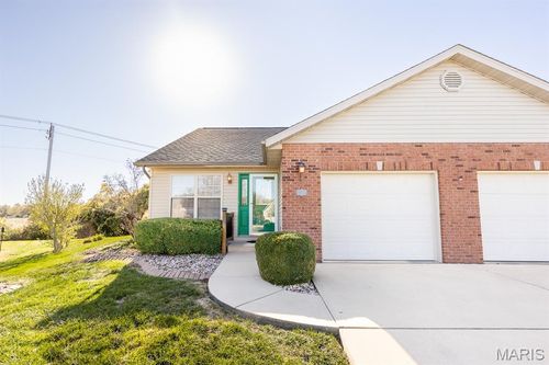 10904 Kentfield Dr, Lebanon, IL, 62254-2333 | Card Image