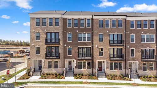 42623 Nubbins Ter, ASHBURN, VA, 20147-7245 | Card Image