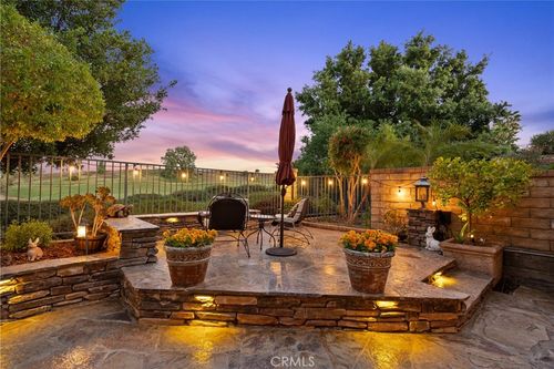 25542 Via Ventana, Valencia, CA, 91381-0641 | Card Image