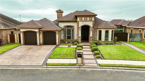 1305 Mountain Rd, Mission, TX, 78573-2123 | Card Image