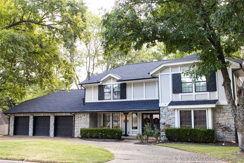 10224 S 68th East Ave, Tulsa, OK, 74133-6715 | Card Image