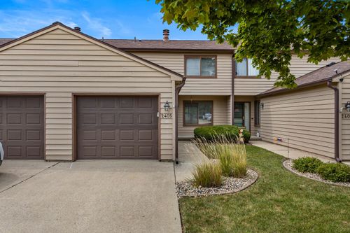 2405-2405 Morrissey Park Dr, Champaign, IL, 61821-7042 | Card Image