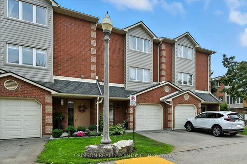 47-72 Stone Church Rd W, Hamilton, ON, L9B2H8 | Card Image
