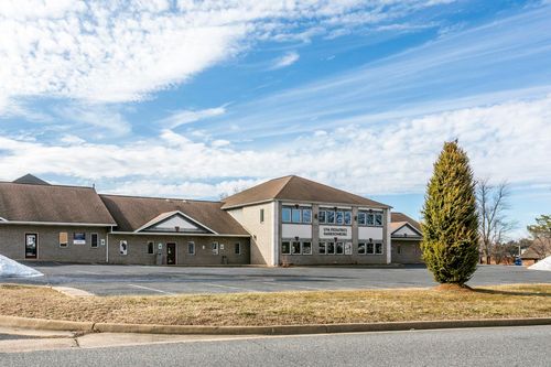 1947 Medical Ave, HARRISONBURG, VA, 22801-3437 | Card Image