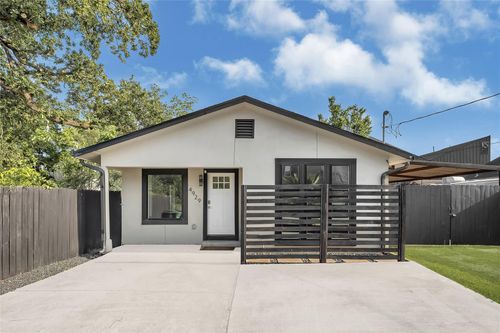 4929 Creekmont Dr, Houston, TX, 77091-5139 | Card Image