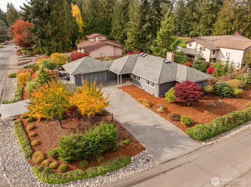 102 Fairway Pl, Sequim, WA, 98382-8534 | Card Image