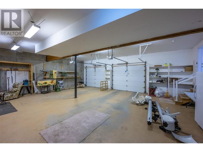 19409 Mcdougald Rd, House other with 3 bedrooms, 2 bathrooms and 2 parking in Summerland BC | Image 34