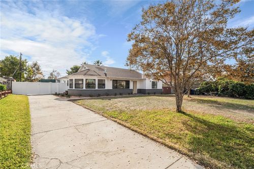 734 E Meda Ave, Glendora, CA, 91741 | Card Image