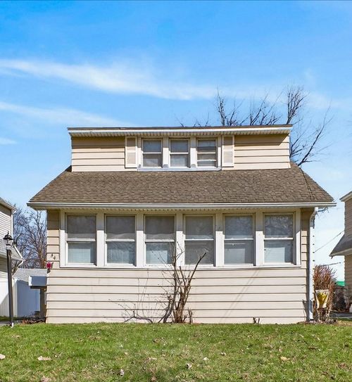 34 Carlisle St, Rochester, NY, 14615-2043 | Card Image