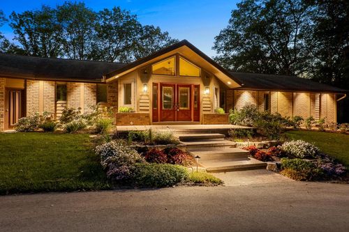 W5975 Pheasant Lane, Plymouth, WI, 53073 | Card Image